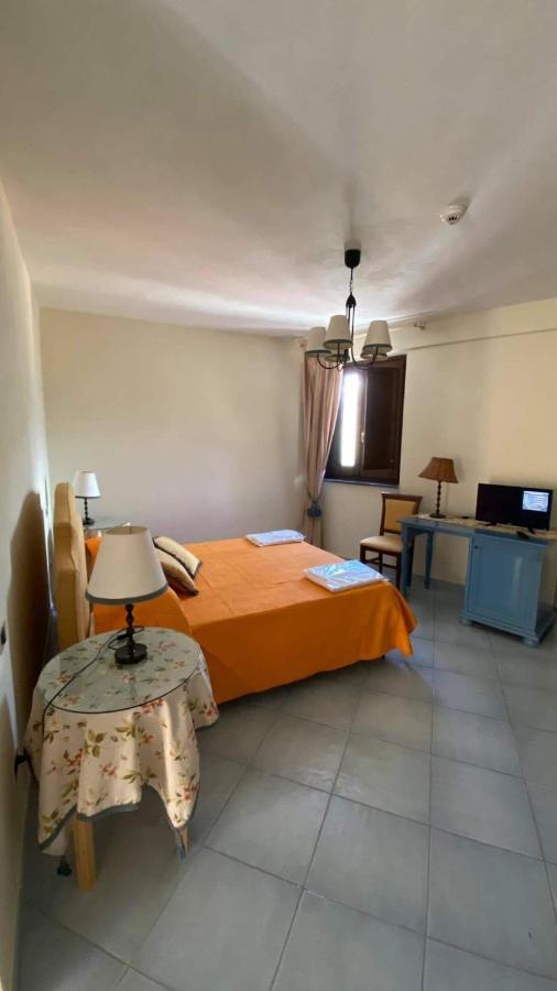 Monolocale & Suite Casa Santicelli มาราเตอา ภายนอก รูปภาพ