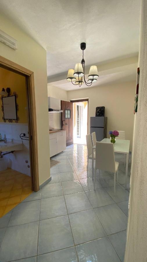 Monolocale & Suite Casa Santicelli มาราเตอา ภายนอก รูปภาพ